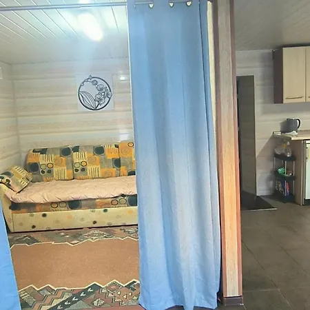 сдам номер посуточно у моря совиньон Apartment Odessa