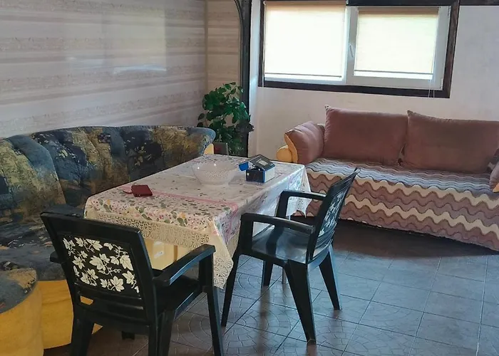 сдам номер посуточно у моря совиньон Lägenhet